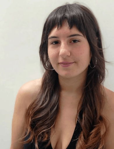 Wolf Cut Hairstyle With Choppy Micro Bangs